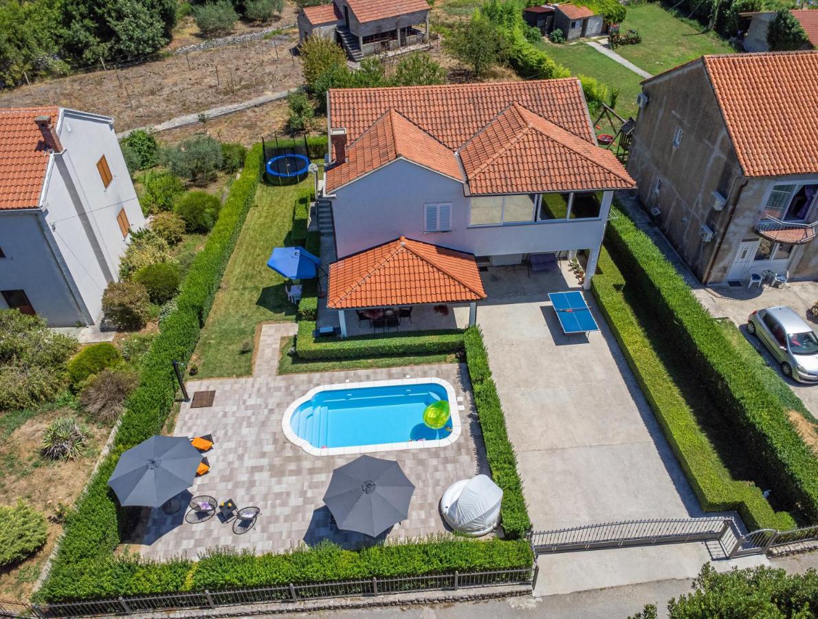 Green Paradise With Swimming Pool Gruda Exterior foto